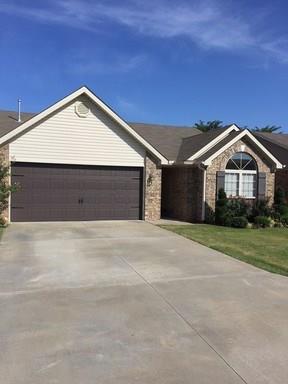 Primary Photo - 7720 Parkview Dr