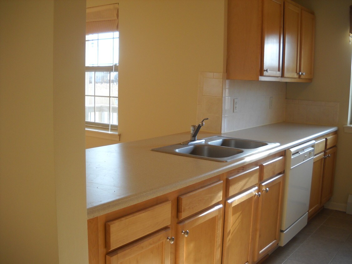 Foto principal - 530 N Central Ave