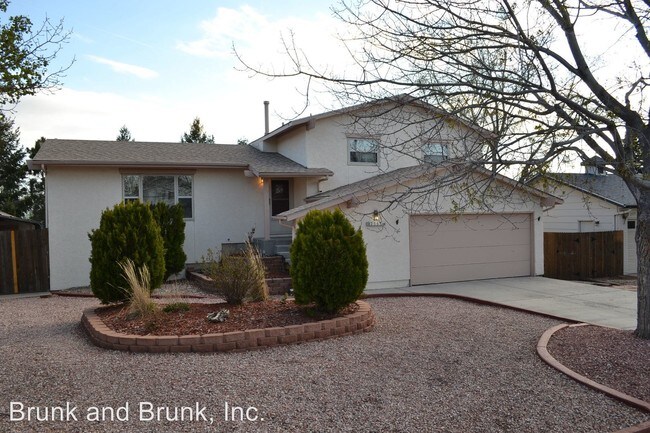 Foto del edificio - 3 br, 2.5 bath House - 2565 Roundtop Drive