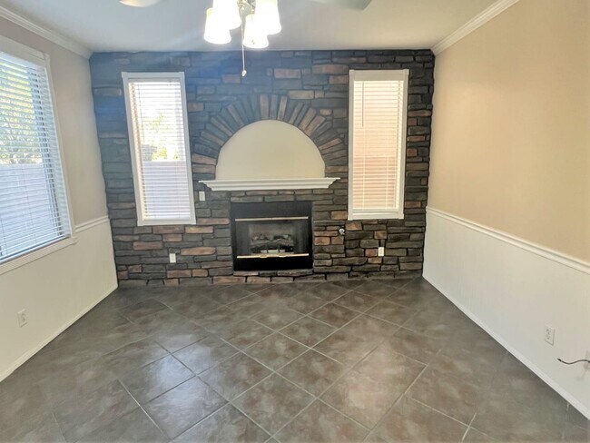 Building Photo - 1840 Arrow Stone Ct