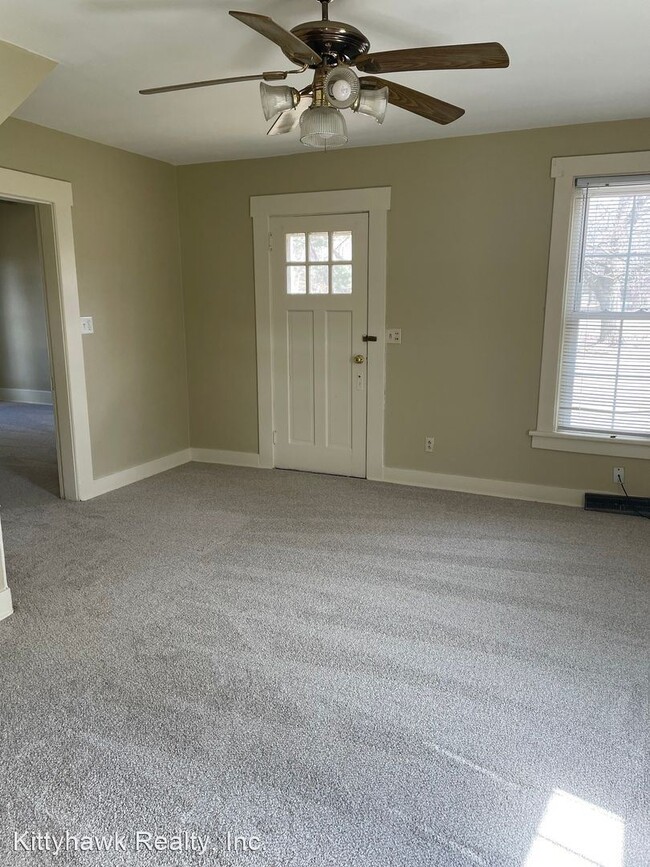 Building Photo - 4 br, 1 bath House - 9030 Adams Road
