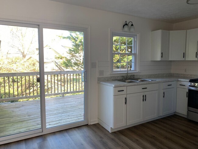 Foto del edificio - Rutherford Townhomes Off Fort Avenue