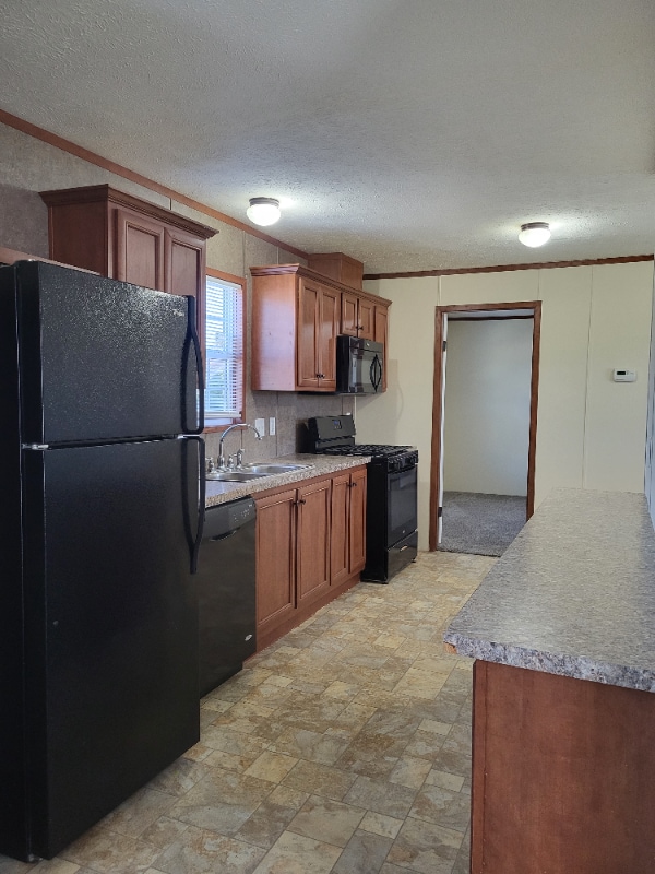 Foto del edificio - 1874 Armstrong Blvd