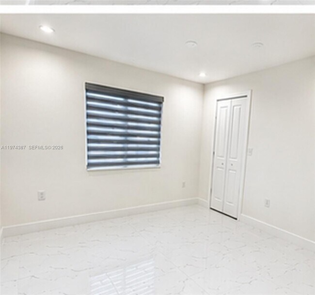 Foto del edificio - 3131 NW 60th St