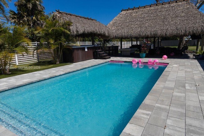 Foto del edificio - 17575 SW 280th St