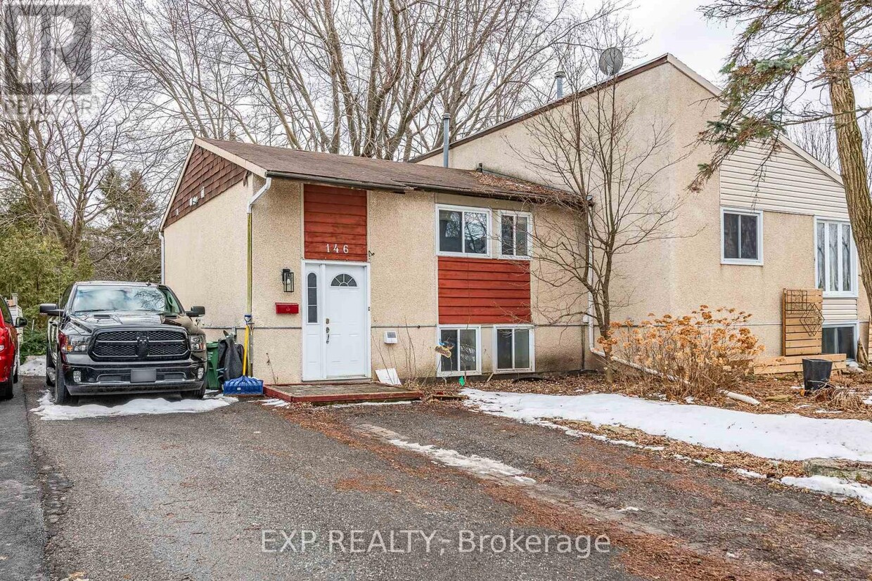 Photo principale - 146 Rothesay Dr