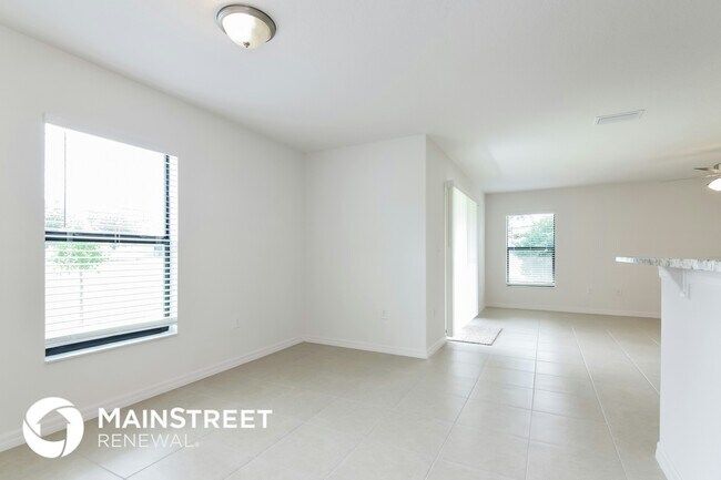 Building Photo - 8512 Silverbell Loop