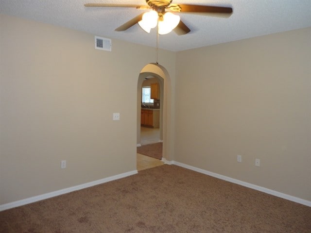 Building Photo - 12911 Parkington Dr