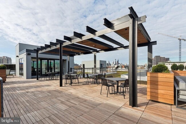 Foto del edificio - 1122 Frankford Ave