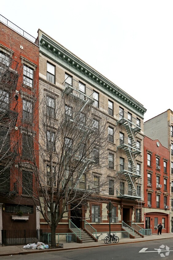 Building Photo - 535-545 E 13th St