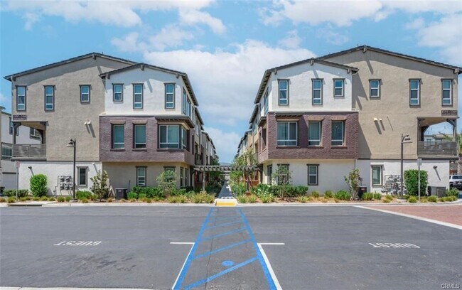 Foto del edificio - 1139 Orchard Dr