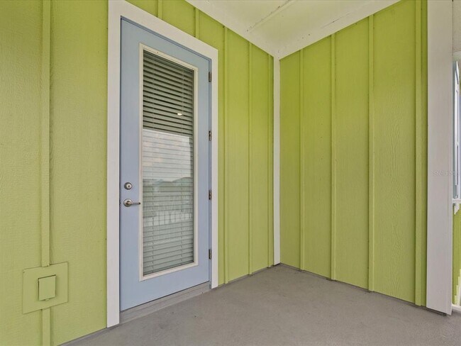 Foto del edificio - 8092 Knee Deep Rd