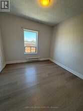 Building Photo - 98 Northcliffe Blvd