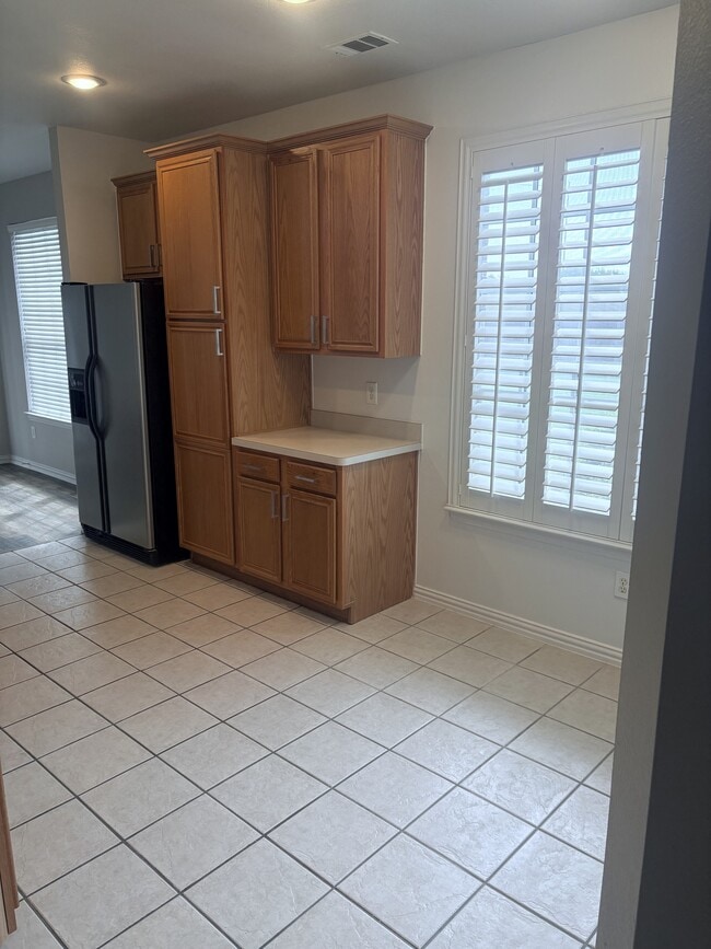 Building Photo - 9836 Cambria Court