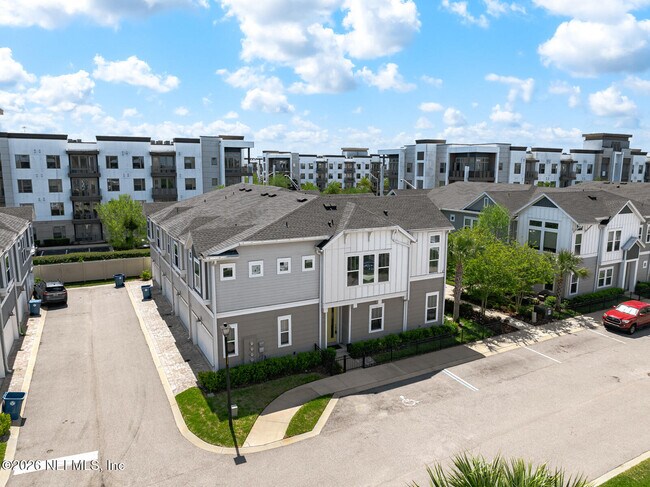 Foto del edificio - 7440 Loggerhead Ct