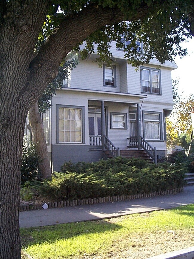 Foto del edificio - 601 S 5th St