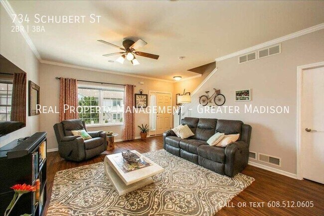Building Photo - Gorgeous Verona townhouse for rent