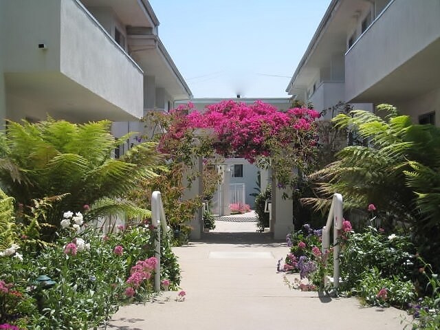 Patio - Anza South Apartments