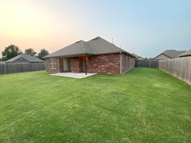 Foto del edificio - 120 Cisterna Dr