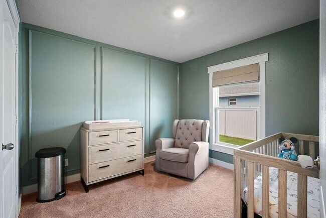 Foto del edificio - 414 SW Dahled Ave