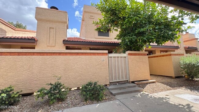 Building Photo - 6900 E Gold Dust Ave