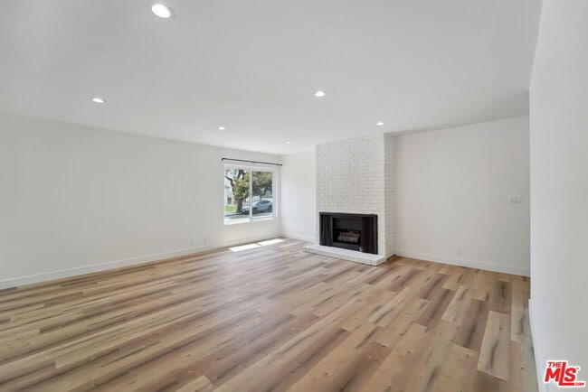 Building Photo - 1133 22nd St