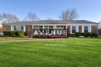 Building Photo - 412 Claymont Dr