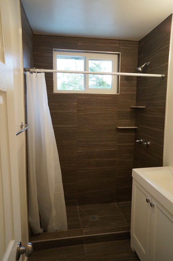 Bathroom - 3620 Beethoven St