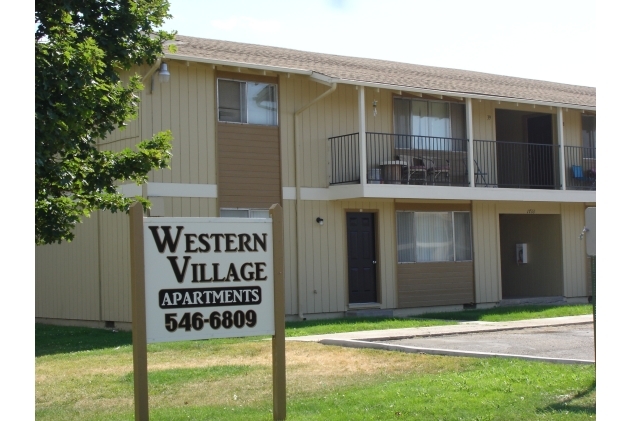 Building Photo - Western Village Apartments