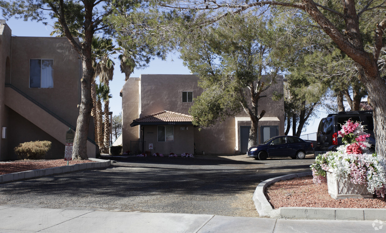 Primary Photo - May Lane Apartments