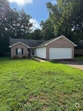 Building Photo - 1000 Sandino Dr