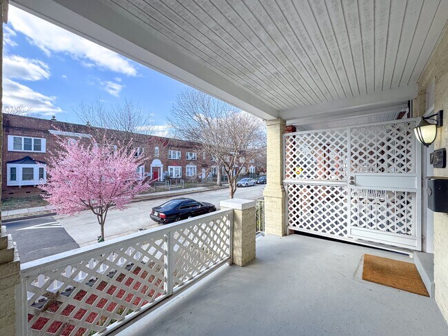 Foto del edificio - 1215 Staples St NE