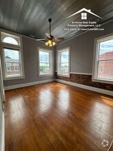 Building Photo - 510 Nichols St