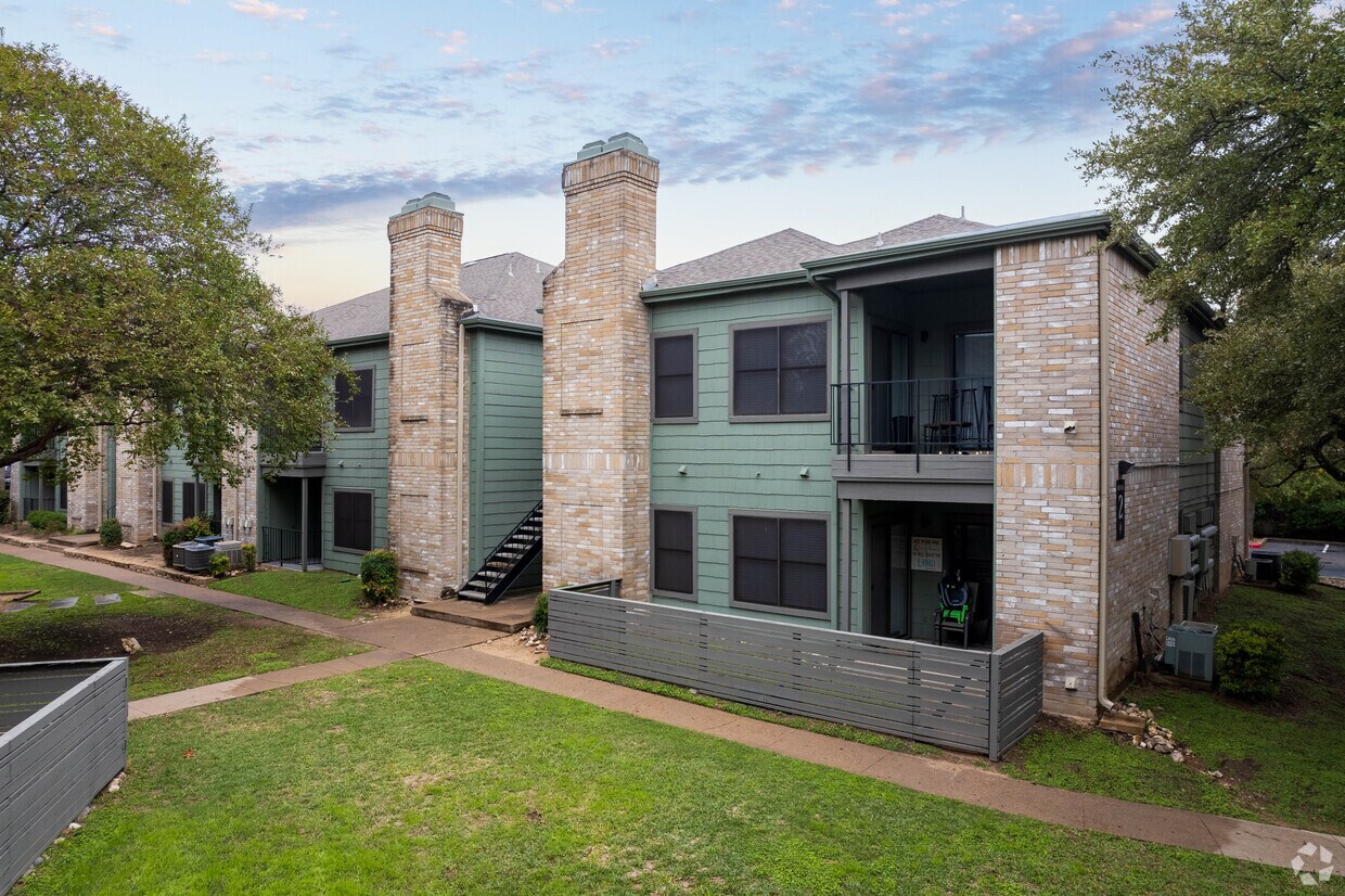 Summit at Westwood Apartments 8312 Fathom Cir Austin, TX