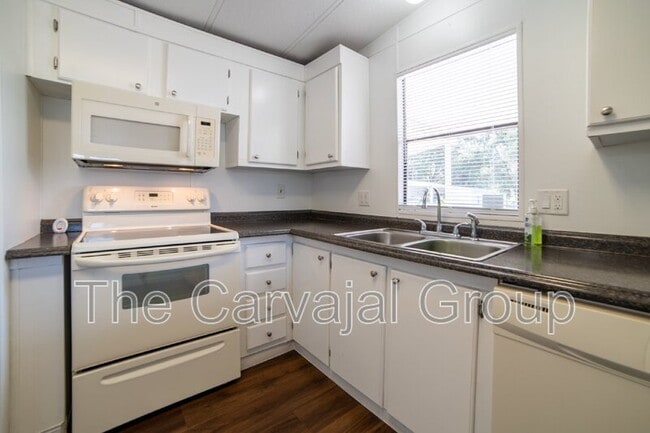 Building Photo - 14175 Bent Tree Ct