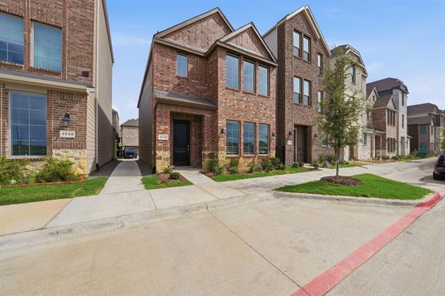 Foto del edificio - 4532 Community Ct