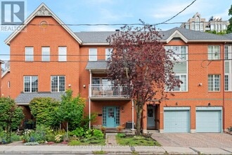 Building Photo - 463 Cooper St