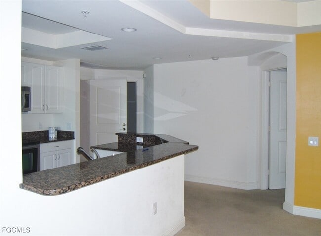 Foto del edificio - 2745 First St