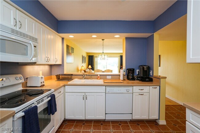 Foto del edificio - 1075 Foxfire Ln