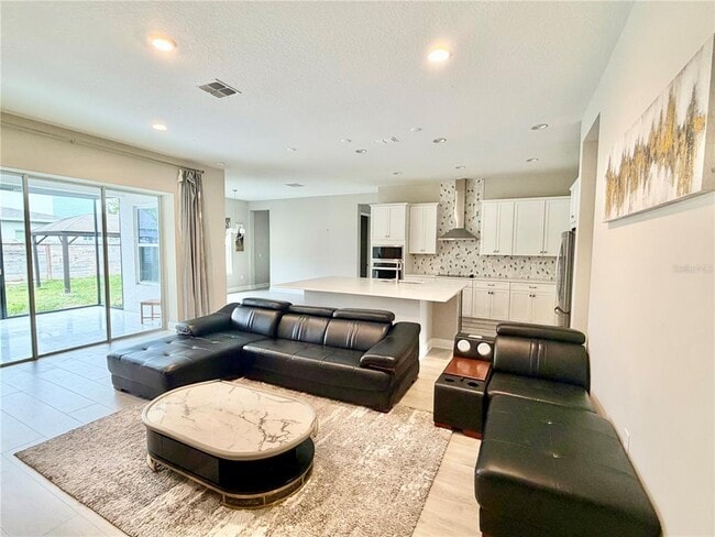 Building Photo - 19153 Planetree St