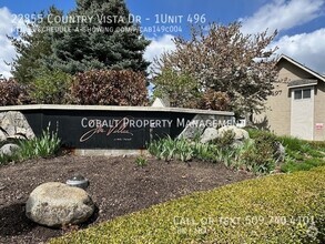 Building Photo - 22855 E Country Vista Dr