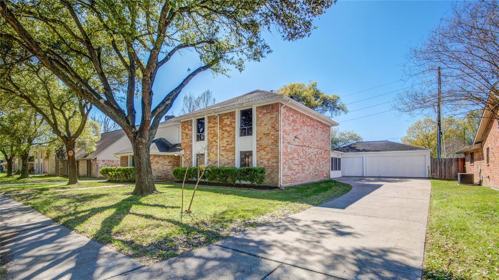 Primary Photo - 1310 Westgreen Blvd
