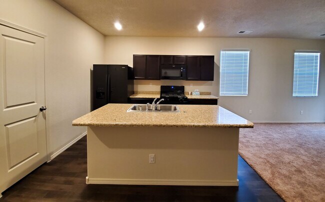 Foto del edificio - 3bed 2 bath Energy Efficient Home!