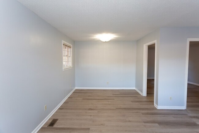 Foto del edificio - 3570 Broad St