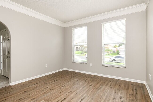 Foto del edificio - 6514 Pomeroy Cir