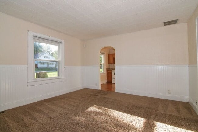 Photo - Walking Distance To U Indy Campus! House