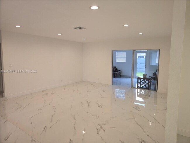 Building Photo - 7771 NW 46th St
