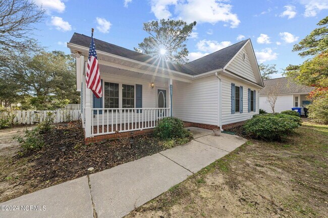 Foto del edificio - 7507 E Oak Island Dr