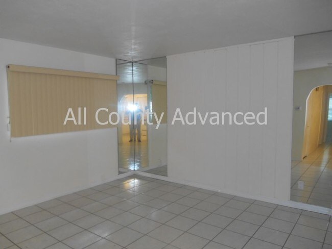 Foto del edificio - 7200 17th Ln N