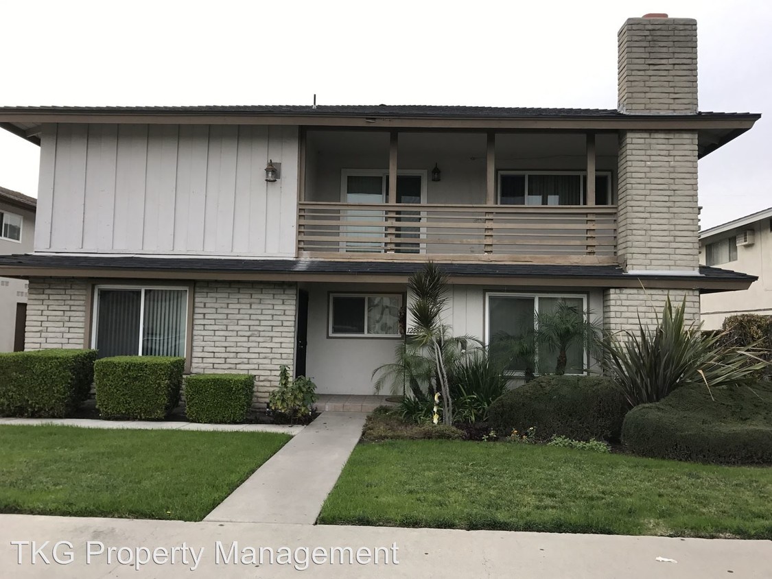Foto principal - 12881 Fern St
